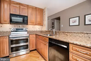 109 Suffield Ct, Chalfont, PA 18914 - Photo 7