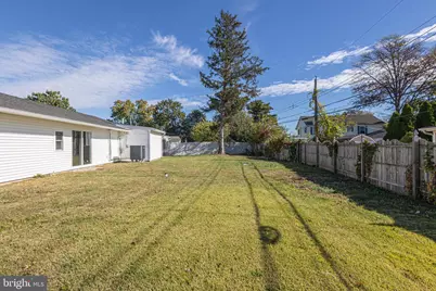 20 Serpentine Lane, Levittown, PA 19055 - Photo 33