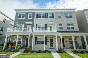 127 Gaslight Aly, Bensalem, PA 19020 - Photo 1