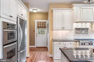 10 Erwinna Valley Way, Erwinna, PA 18920 - Photo 33