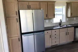 4222 Darby Dr, Morrisville, PA 19067 - Photo 3