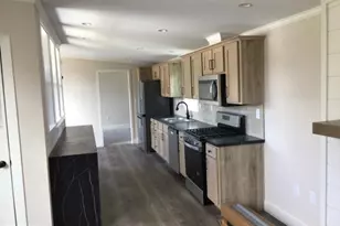 4222 Darby Dr, Morrisville, PA 19067 - Photo 5