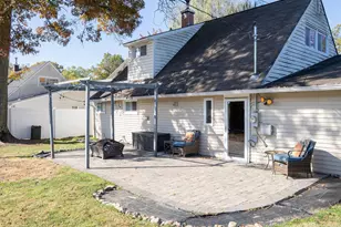 154 Juniper Dr, Levittown, PA 19056 - Photo 27