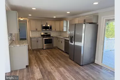 21 Lynns Court, Morrisville, PA 19067 - Photo 13