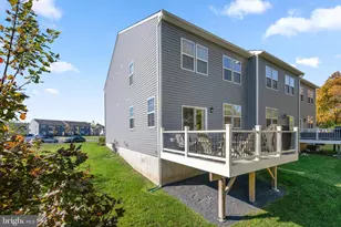 48 Fonthill Ct, Quakertown, PA 18951 - Photo 37