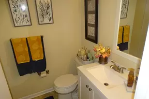 109 Hopkins Ct, Holland, PA 18966 - Photo 11