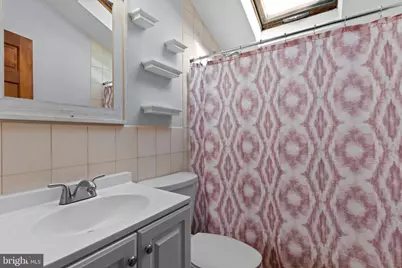 212 Plumbridge Drive, Levittown, PA 19056 - Photo 15