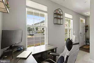 129 Prince George St, Bensalem, PA 19020 - Photo 3