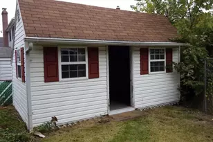 405 W Cir, Bristol, PA 19007 - Photo 19