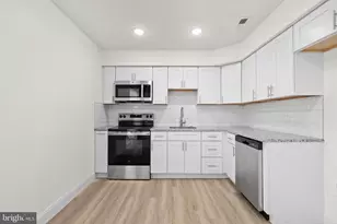 58 Queen Lily Rd, Levittown, PA 19057 - Photo 7