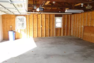 2365 E Swamp Rd, Quakertown, PA 18951 - Photo 23