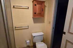 6 Township Line Rd, Line Lexington, PA 18932 - Photo 15