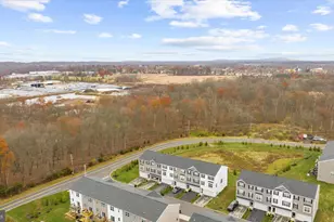 105 Edgewater Ct, Quakertown, PA 18951 - Photo 31