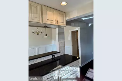 24 Robin Hill Lane, Levittown, PA 19055 - Photo 19