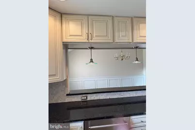 24 Robin Hill Lane, Levittown, PA 19055 - Photo 17