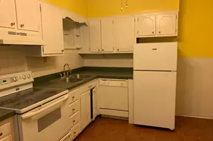 225 Washington St, Bristol, PA 19007 - Photo 9