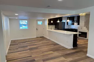 25 Oval Turn Ln, Levittown, PA 19055 - Photo 3