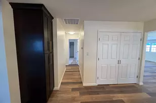 25 Oval Turn Ln, Levittown, PA 19055 - Photo 19