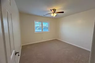 25 Oval Turn Ln, Levittown, PA 19055 - Photo 17