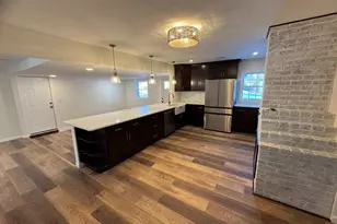 25 Oval Turn Ln, Levittown, PA 19055 - Photo 5