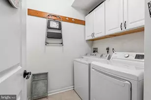 1125 Arbour Ln, Quakertown, PA 18951 - Photo 13