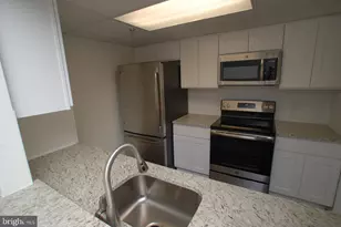 7206 Centennial Station, Warminster, PA 18974 - Photo 3