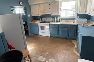 2519 Woodlawn Dr, Bristol, PA 19007 - Photo 7