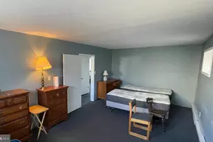 2519 Woodlawn Dr, Bristol, PA 19007 - Photo 13