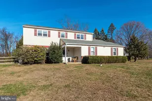 34 Houk Rd, Doylestown, PA 18901 - Photo 7