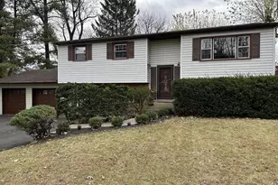 653 Avenue A, Feasterville-Trevose, PA 19053 - Photo 3