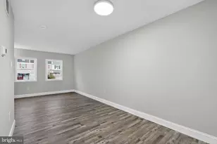 5706 Mitchell Rd, Levittown, PA 19057 - Photo 15