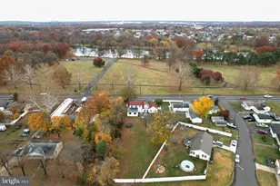 907 Bath Rd, Bristol, PA 19007 - Photo 5