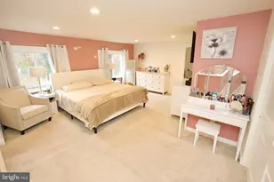 907 Bath Rd, Bristol, PA 19007 - Photo 27