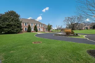 26 Breckenridge Dr, Warminster, PA 18974 - Photo 5