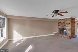 1 Gatehouse Ln, Doylestown, PA 18901 - Photo 7