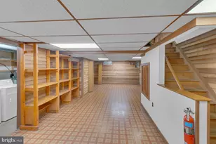 1 Gatehouse Ln, Doylestown, PA 18901 - Photo 15