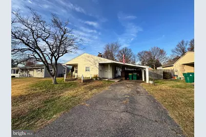 31 Swan Lane, Levittown, PA 19055 - Photo 1