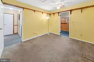 908 Circle Dr, Southampton, PA 18966 - Photo 21