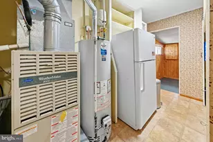 908 Circle Dr, Southampton, PA 18966 - Photo 25