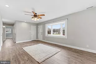 831 Trenton Rd, Fairless Hills, PA 19030 - Photo 11