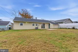 831 Trenton Rd, Fairless Hills, PA 19030 - Photo 7