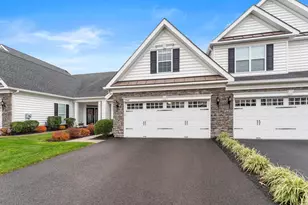 1749 Locust Dr, Yardley, PA 19067 - Photo 3