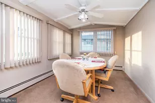 29 Hope Rd, Levittown, PA 19056 - Photo 23