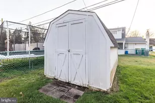 29 Hope Rd, Levittown, PA 19056 - Photo 49