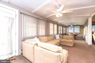 29 Hope Rd, Levittown, PA 19056 - Photo 27