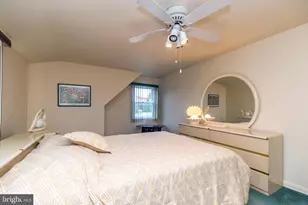 29 Hope Rd, Levittown, PA 19056 - Photo 37