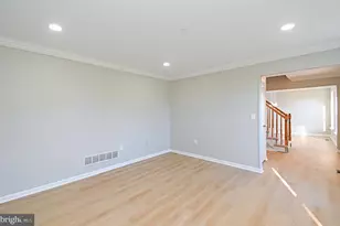 110 Greenfield Ln, Warrington, PA 18976 - Photo 7