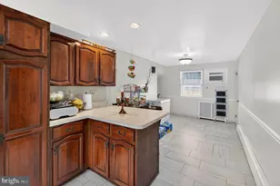 368 Dorrance St, Bristol, PA 19007 - Photo 15