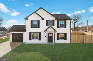 43 Petunia Rd, Levittown, PA 19056 - Photo 1