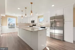 43 Petunia Rd, Levittown, PA 19056 - Photo 9